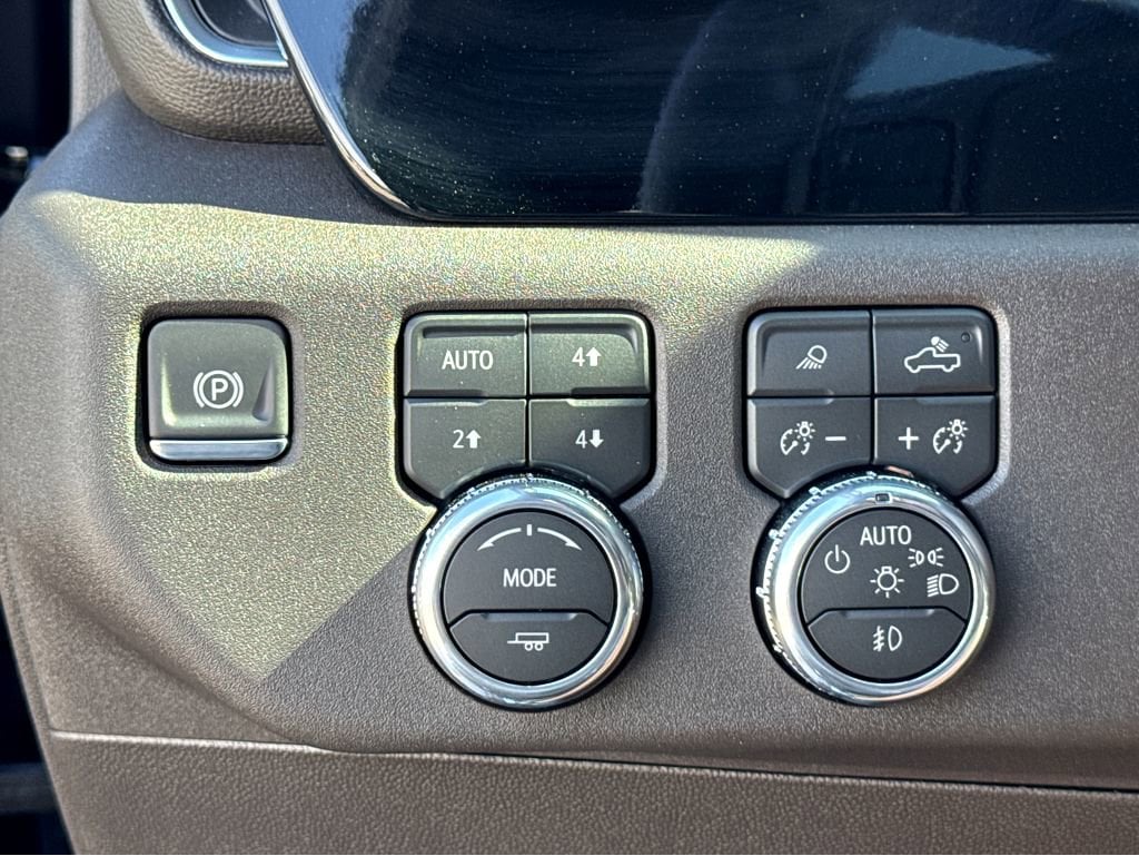 2026 GMC Sierra 2500HD SLT - Photo 10