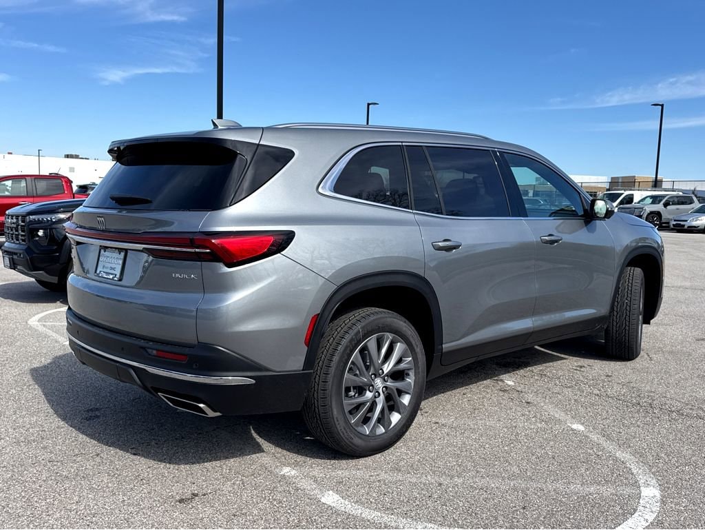 2026 Buick Enclave Preferred - Photo 2