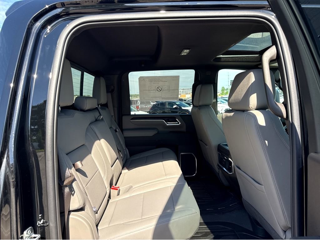 2026 GMC Sierra 2500HD SLT - Photo 6