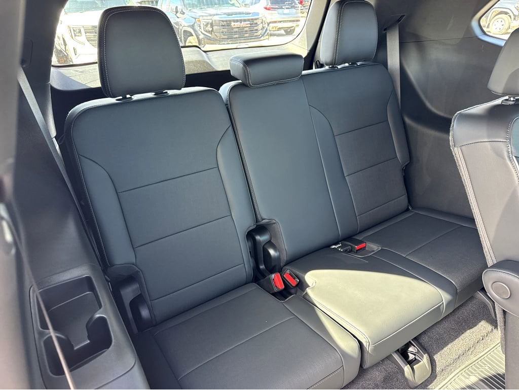 2026 Buick Enclave Preferred - Photo 7