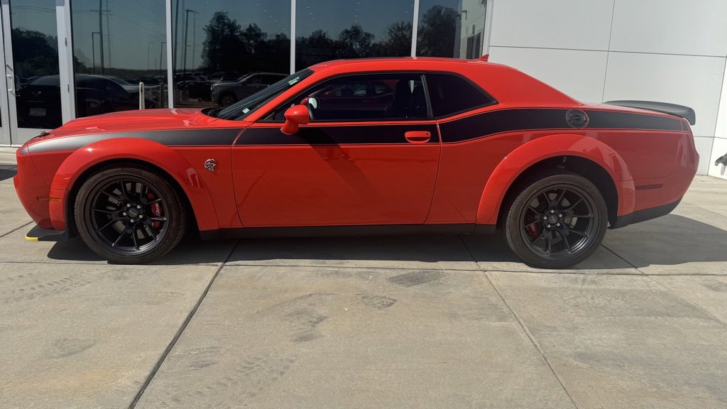 2022 Dodge Challenger SRT8 Hellcat Redeye Widebody photo 2