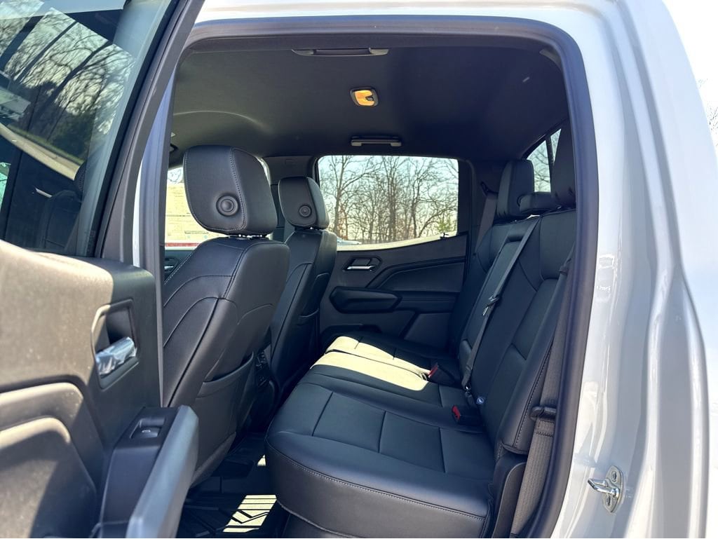 2026 GMC Canyon Elevation - Photo 7