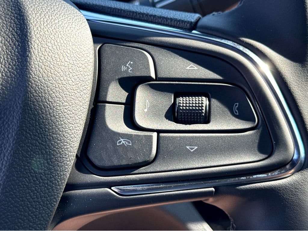 2026 Buick Envista Sport Touring - Photo 17