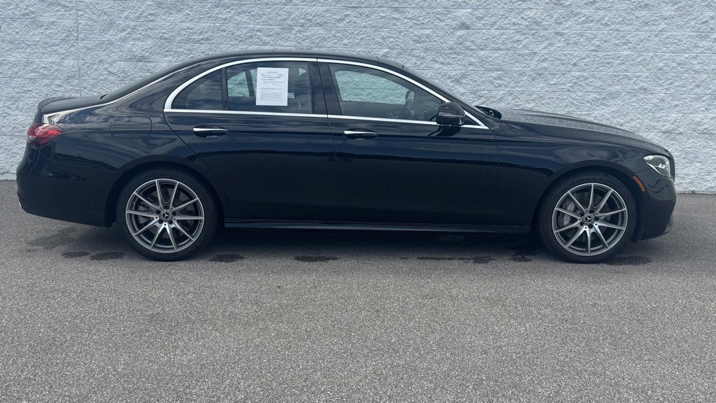 2021 Mercedes Benz E 450 photo 2