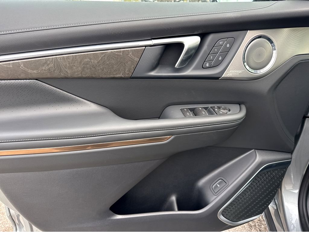 2026 Buick Enclave Avenir - Photo 10