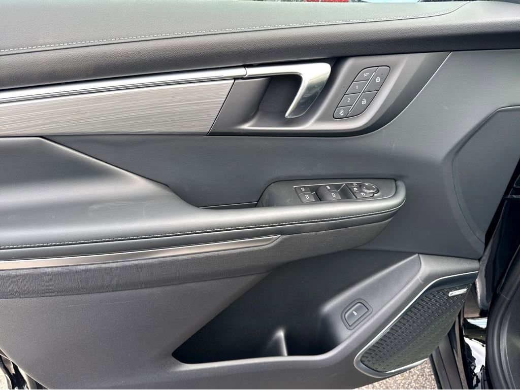 2026 Buick Enclave Preferred - Photo 10