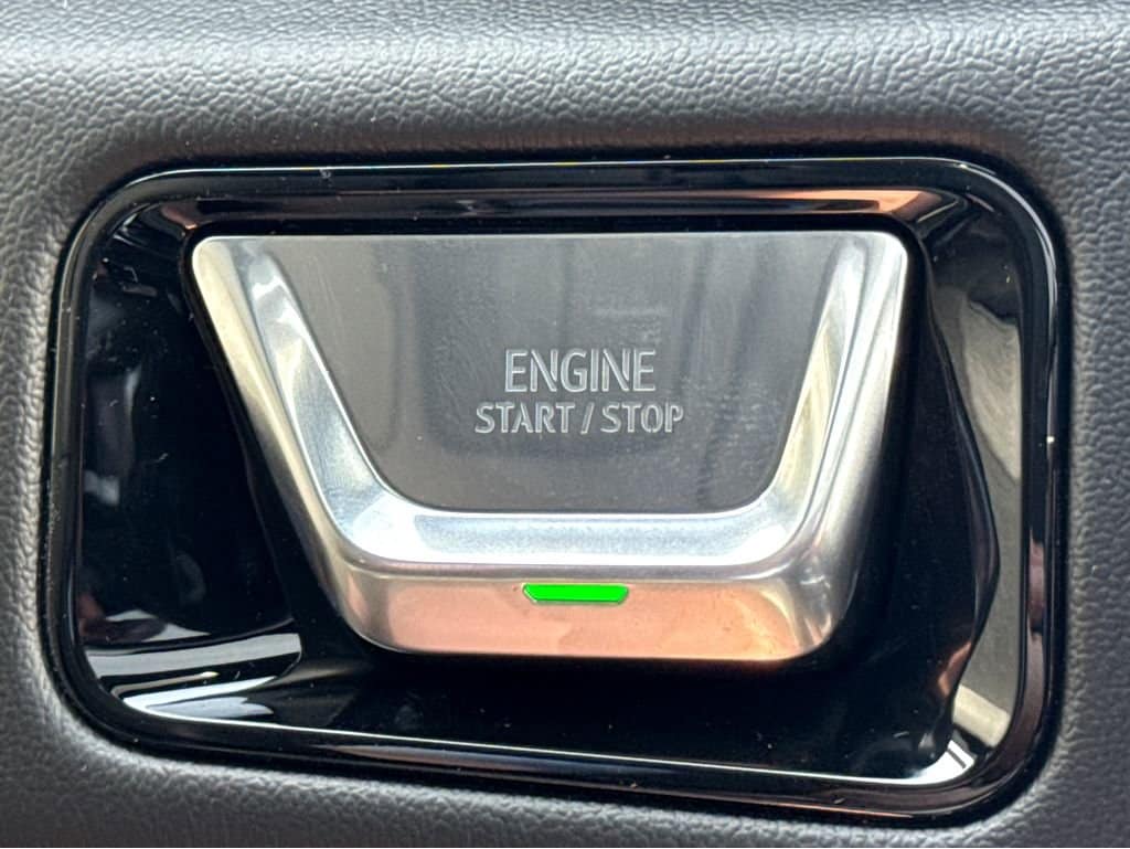 2026 GMC Yukon Denali - Photo 20
