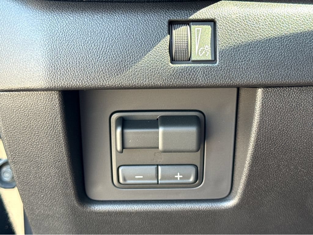 2026 GMC Canyon AT4 - Photo 10