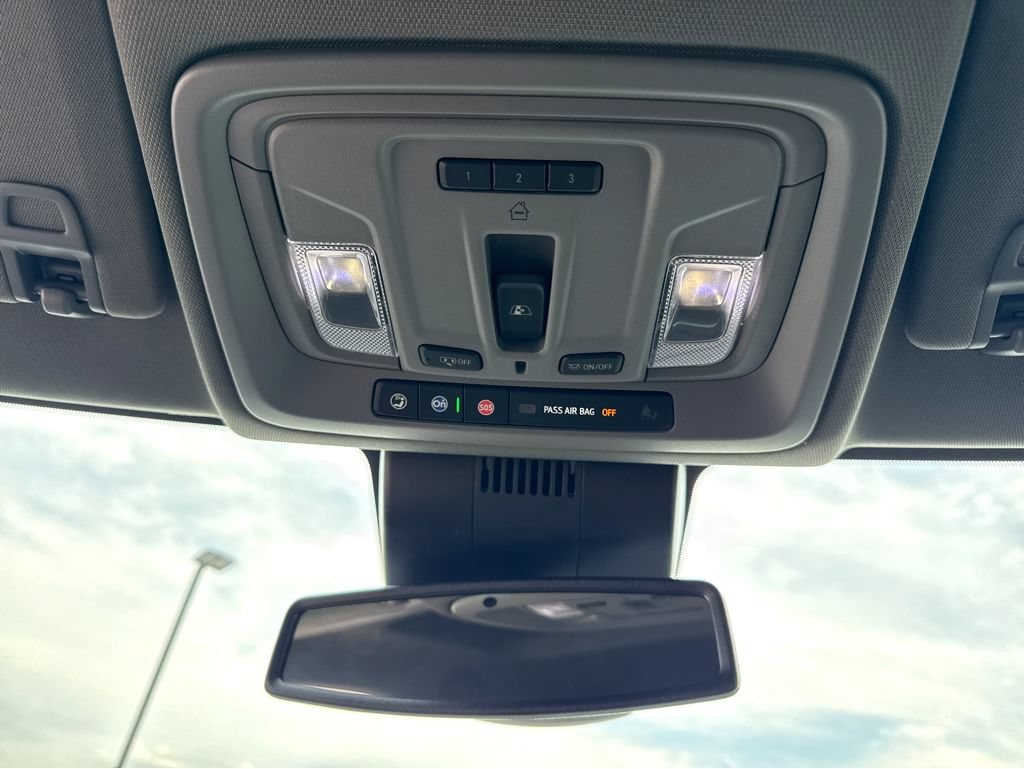 2026 GMC Sierra 1500 SLT - Photo 23