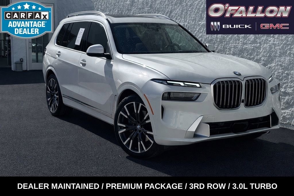 2023 BMW X7 xDrive40i's photo