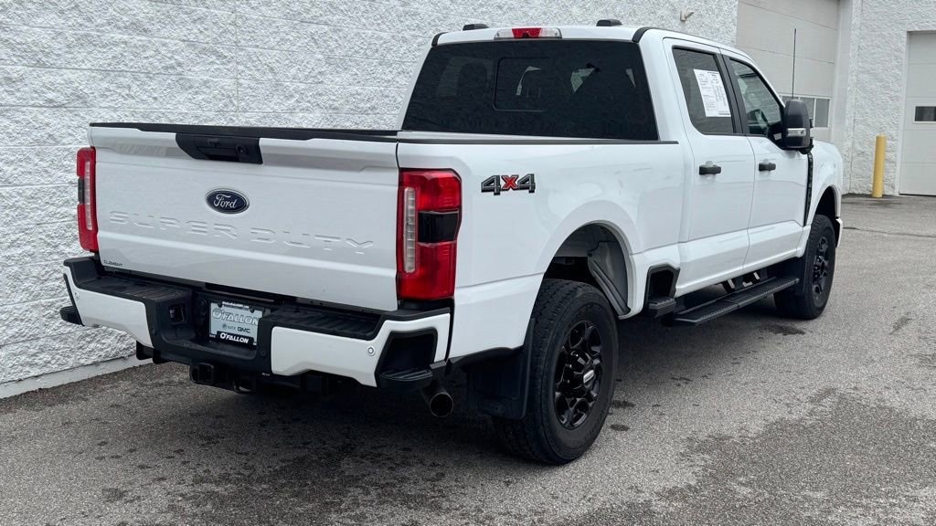 Used 2024 Ford Super Duty F-350 SRW XL Truck Crew Cab