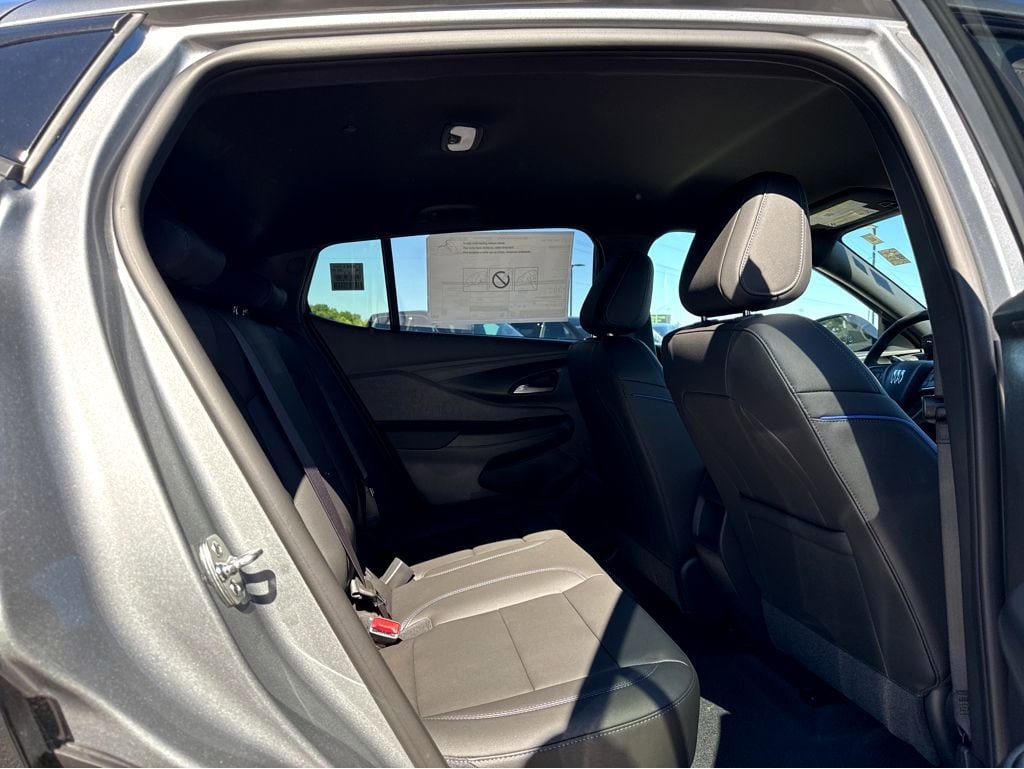 2026 Buick Envista Sport Touring - Photo 6