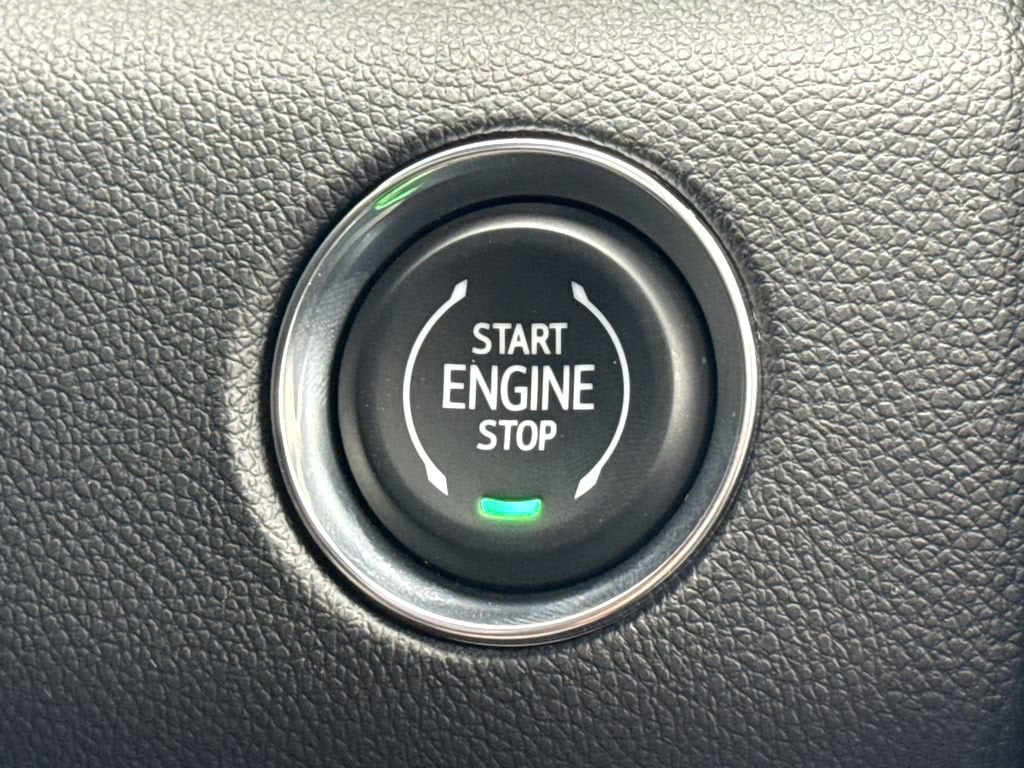 2026 GMC Acadia Denali - Photo 19