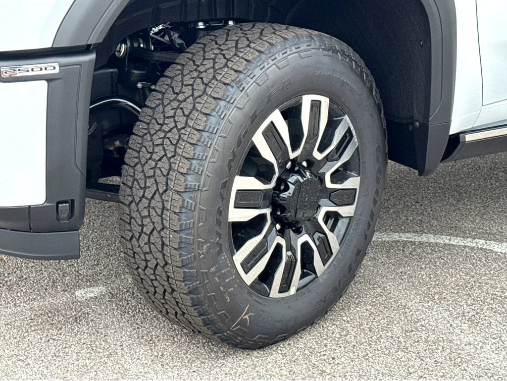 2026 GMC Sierra 2500HD Denali Ultimate - Photo 24