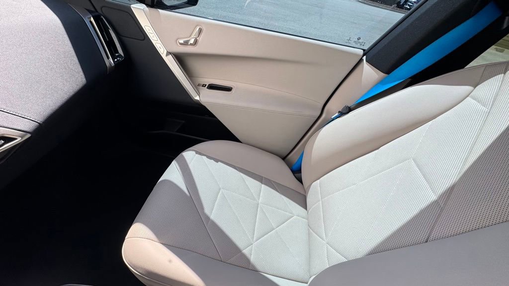 2023 BMW iX Base - Photo 25