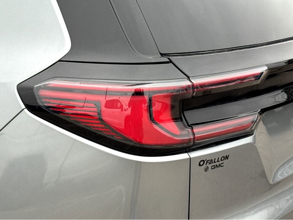 2026 GMC Acadia Elevation - Photo 21