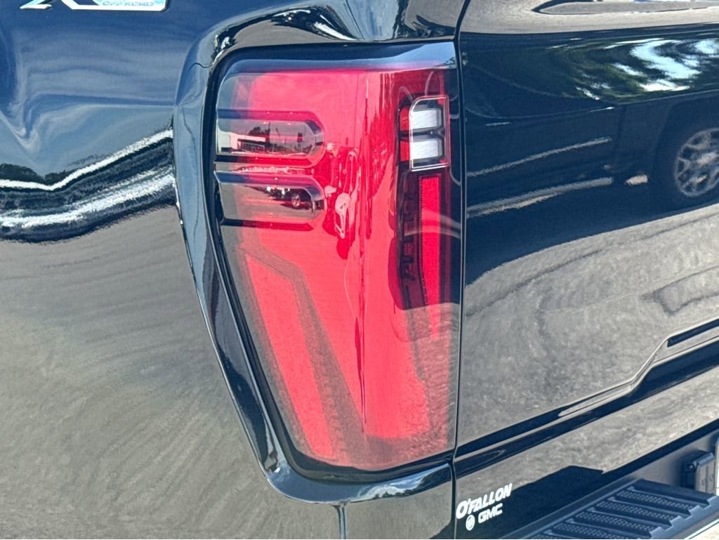 2026 GMC Sierra 2500HD SLT - Photo 20