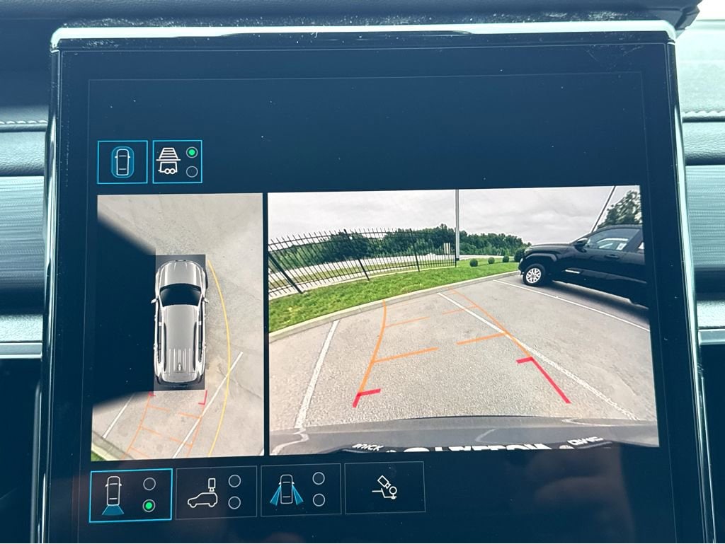 2026 GMC Acadia Elevation - Photo 15