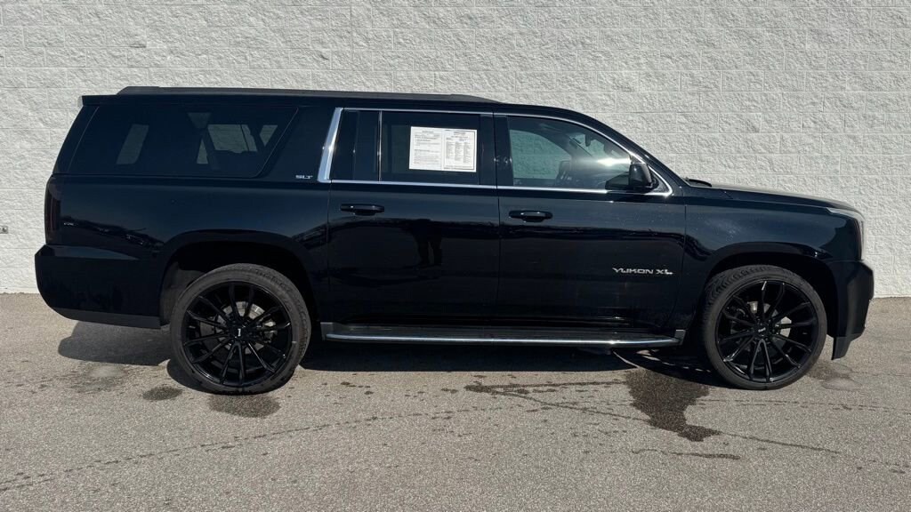 Used 2017 GMC Yukon XL SLT SUV