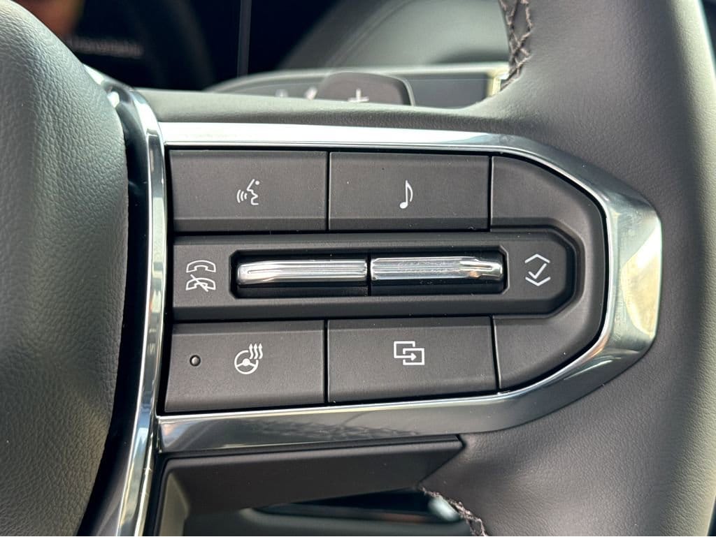 2026 GMC Yukon Denali - Photo 19