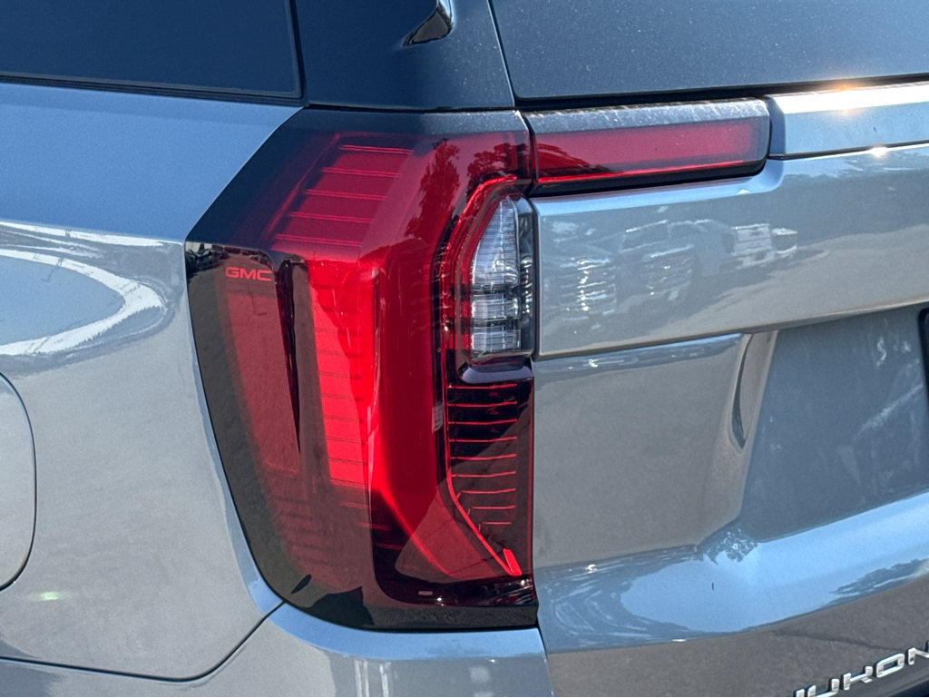 2026 GMC Yukon XL AT4 - Photo 21