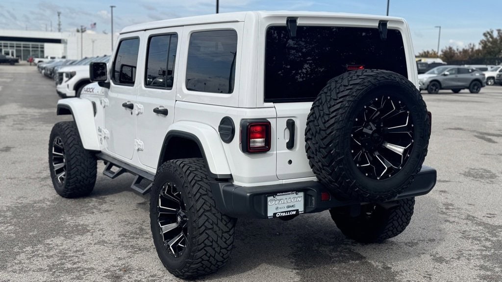 Used 2019 Jeep Wrangler Unlimited Sahara SUV