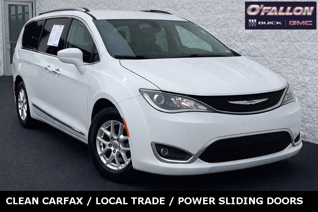 2020 Chrysler Pacifica Touring L