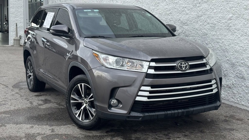 2019 Toyota Highlander LE Plus