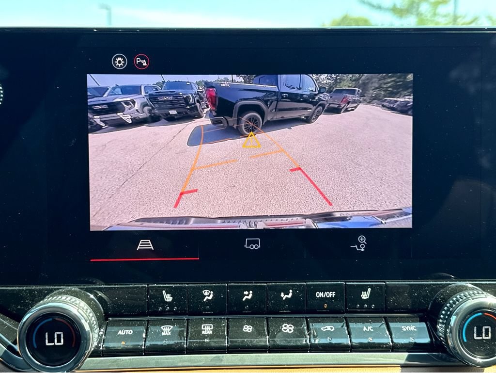 2026 GMC Canyon AT4 - Photo 14