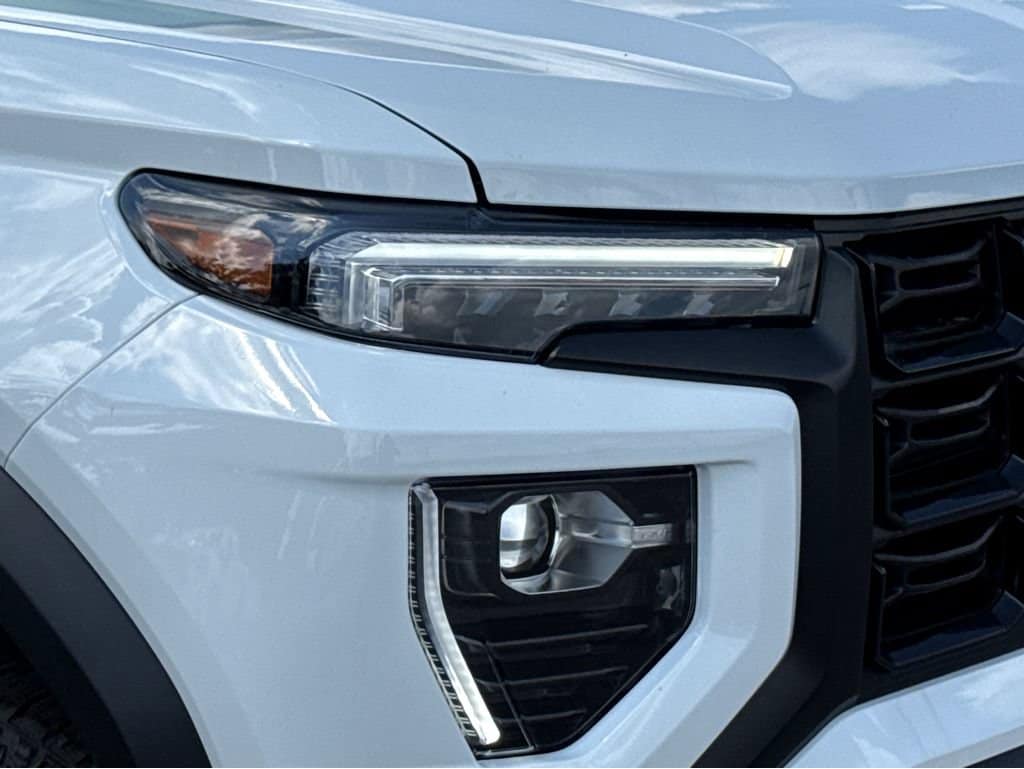 2026 GMC Canyon Elevation - Photo 19