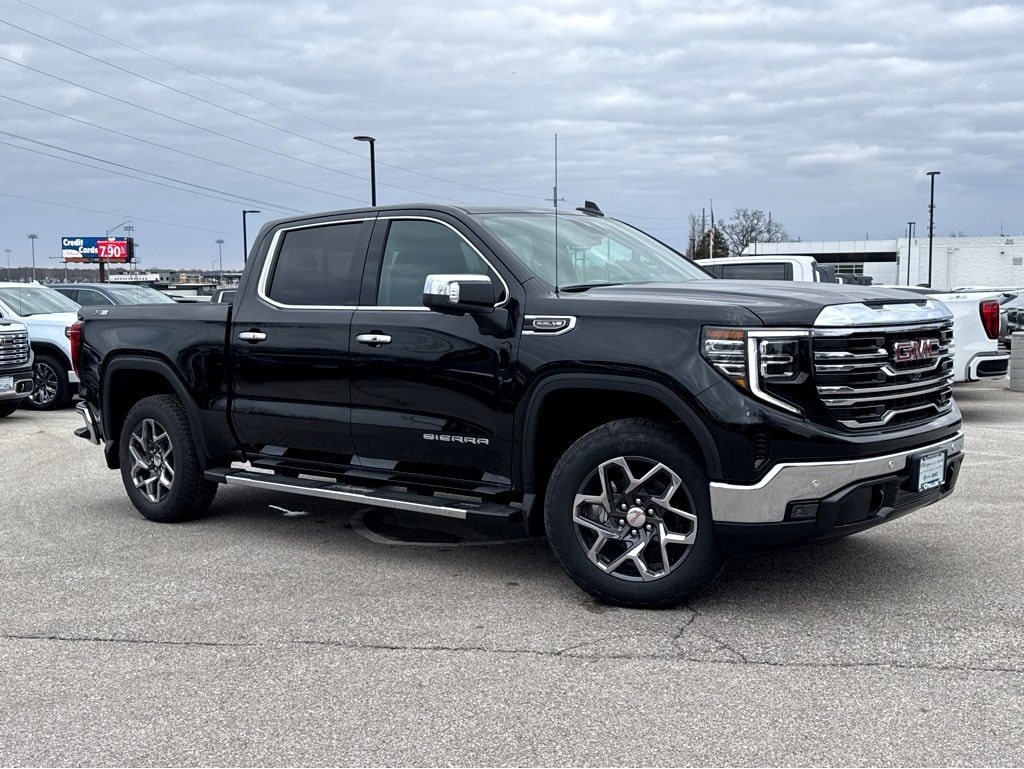 2026 GMC Sierra 1500 SLT's photo