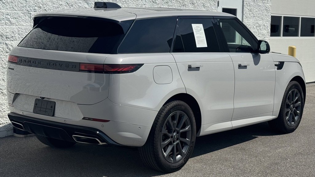 2024 Land Rover Range Rover Sport P400 Dynamic SE photo 3