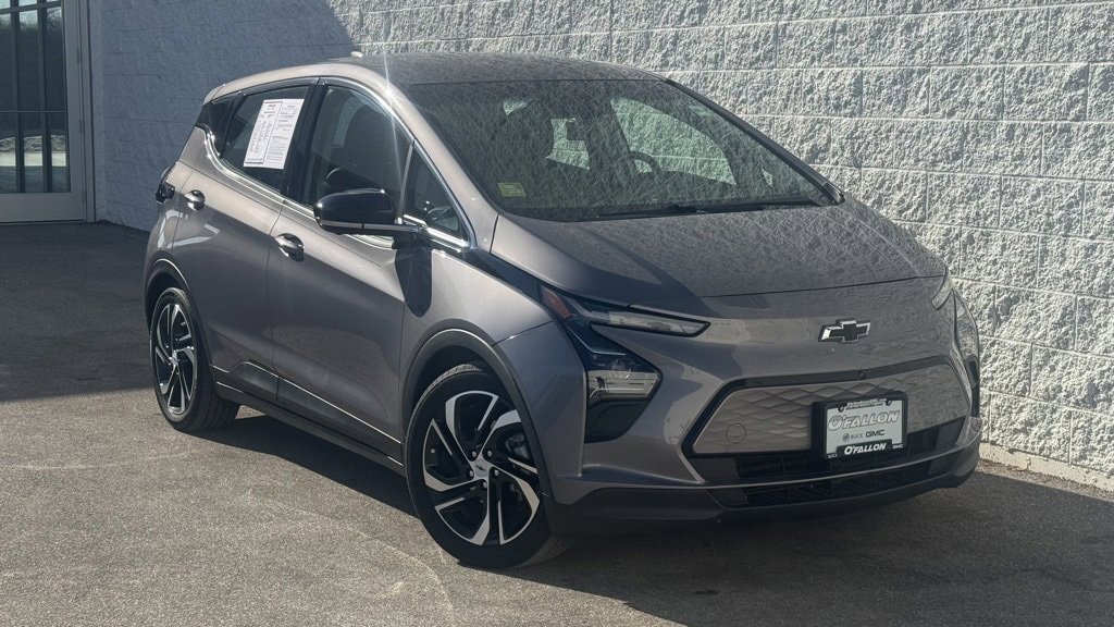 Used 2022 Chevrolet Bolt EV 2LT with VIN 1G1FX6S01N4103183 for sale in O'Fallon, MO
