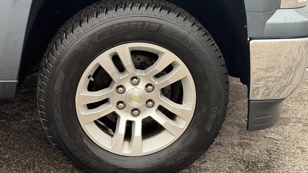 2014 Chevrolet Silverado 1500 LT photo 3