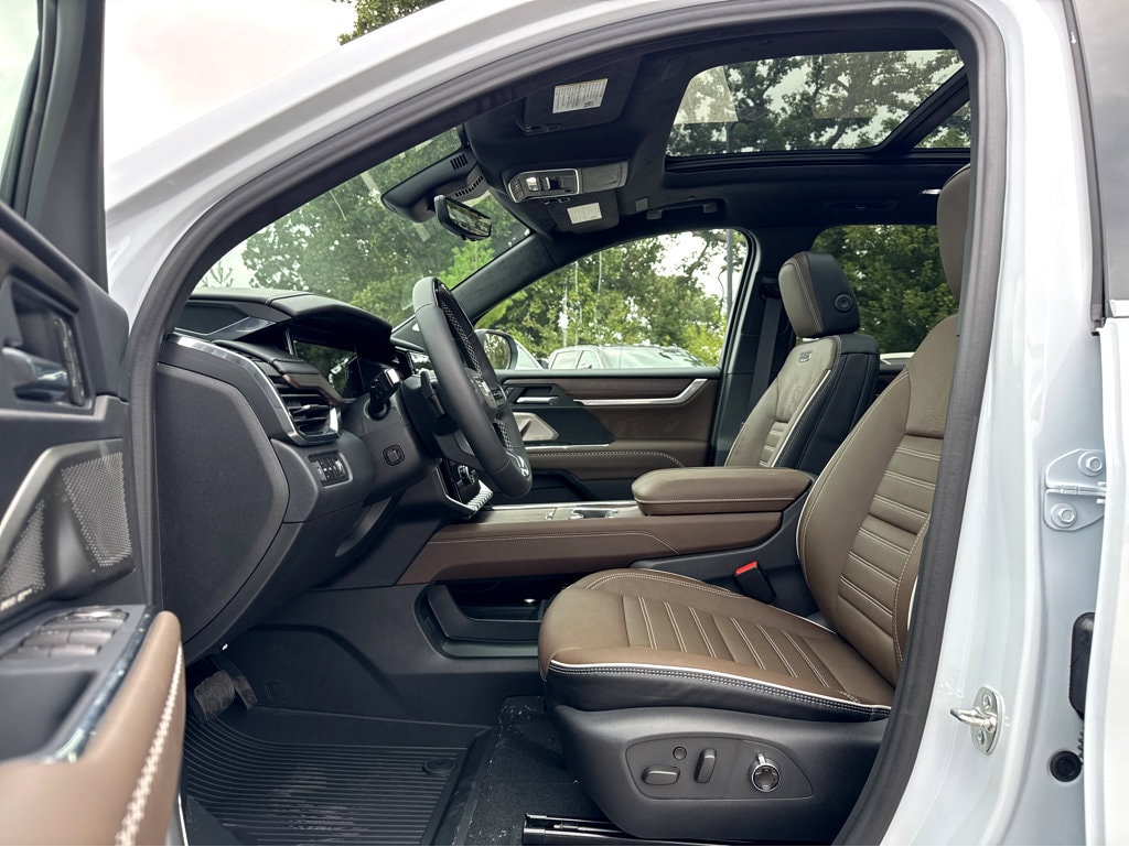 2027 GMC Acadia Denali Ultimate - Photo 9