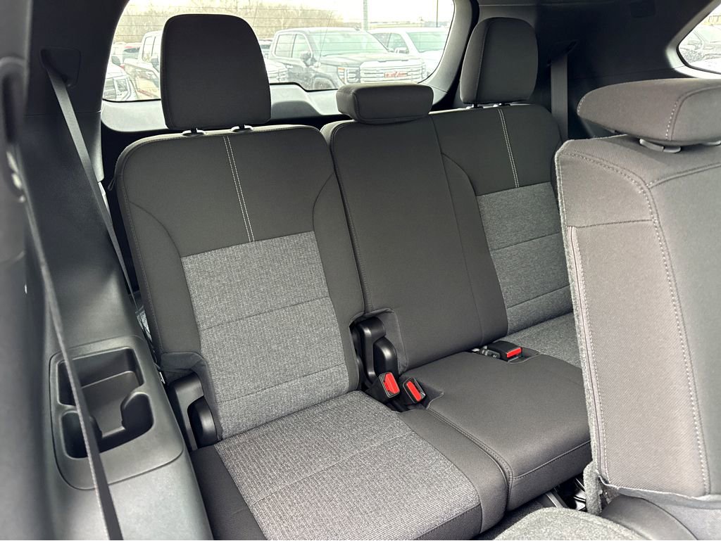 2026 GMC Acadia Elevation - Photo 7
