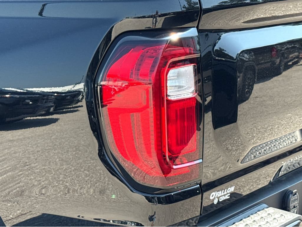 2026 GMC Canyon AT4 - Photo 20
