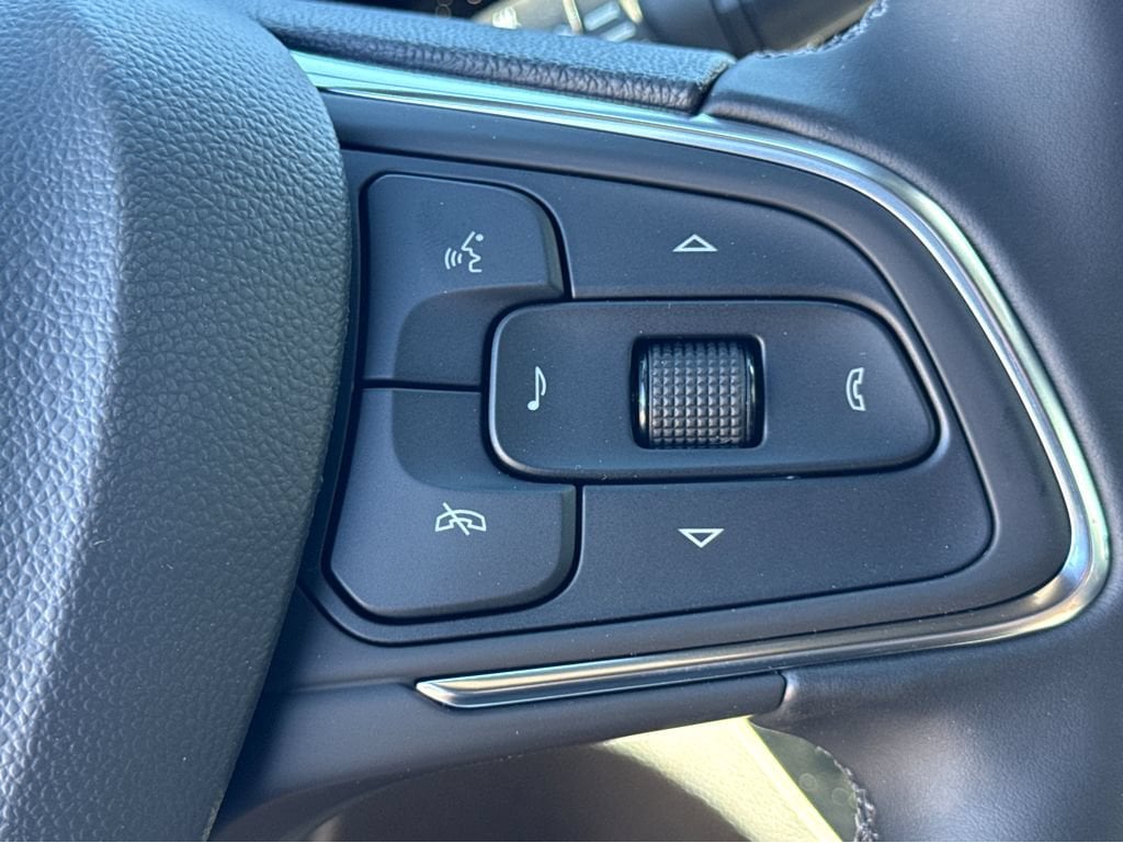 2026 Buick Envista Sport Touring - Photo 17