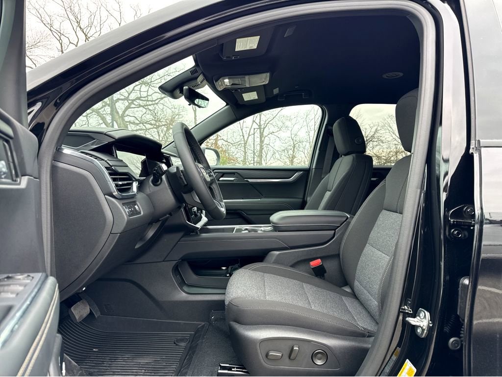 2026 GMC Acadia Elevation - Photo 9