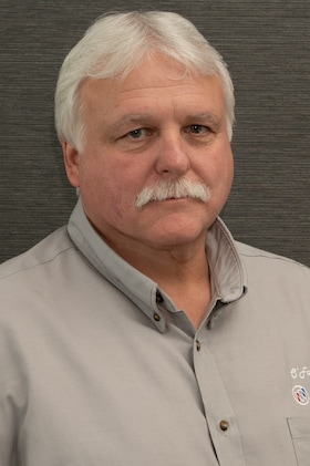 Staff member Don from ID_eb7635cc826a
