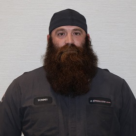 Staff member Tommy from ID_eb7635cc826a