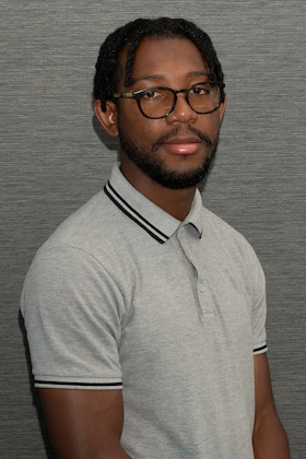 Staff member Hakeem from ID_eb7635cc826a