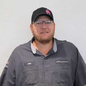 Staff member Kris from ID_eb7635cc826a
