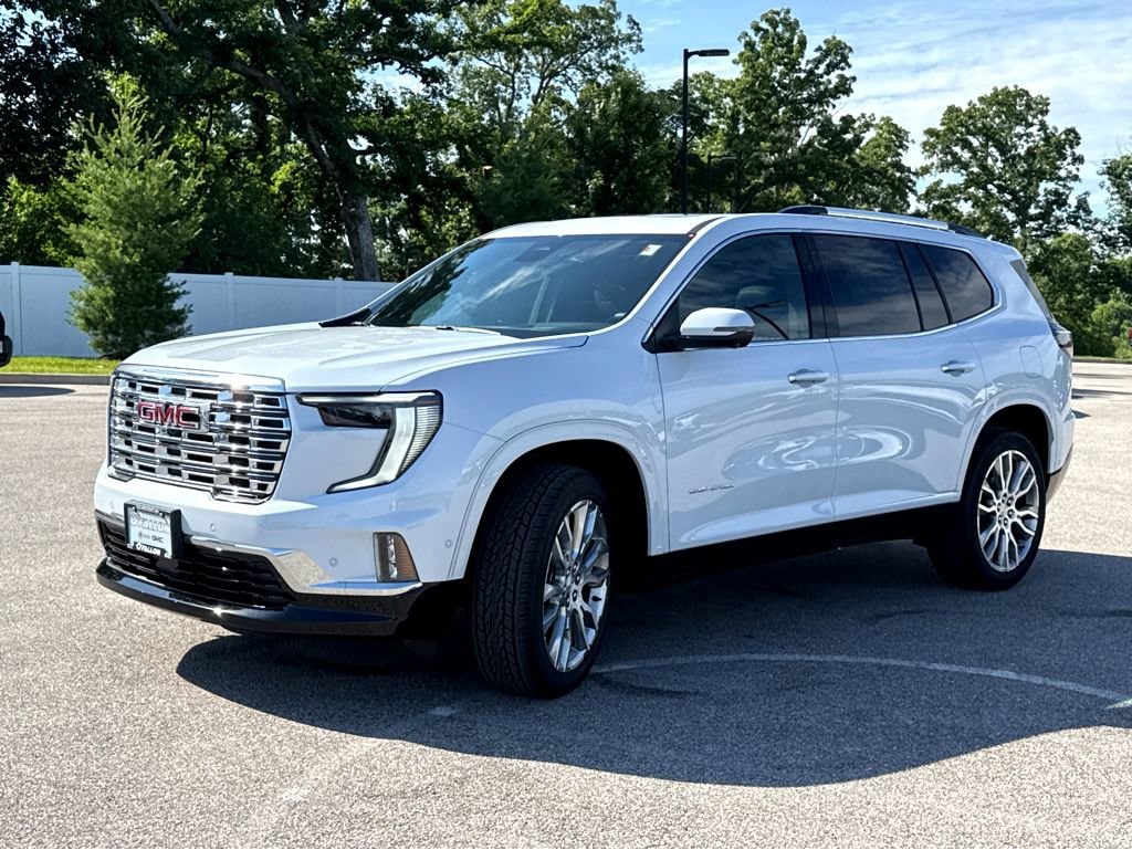 New 2026 GMC Acadia Denali SUV