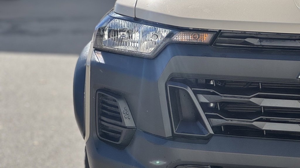 2024 Chevrolet Colorado Trail Boss photo 4