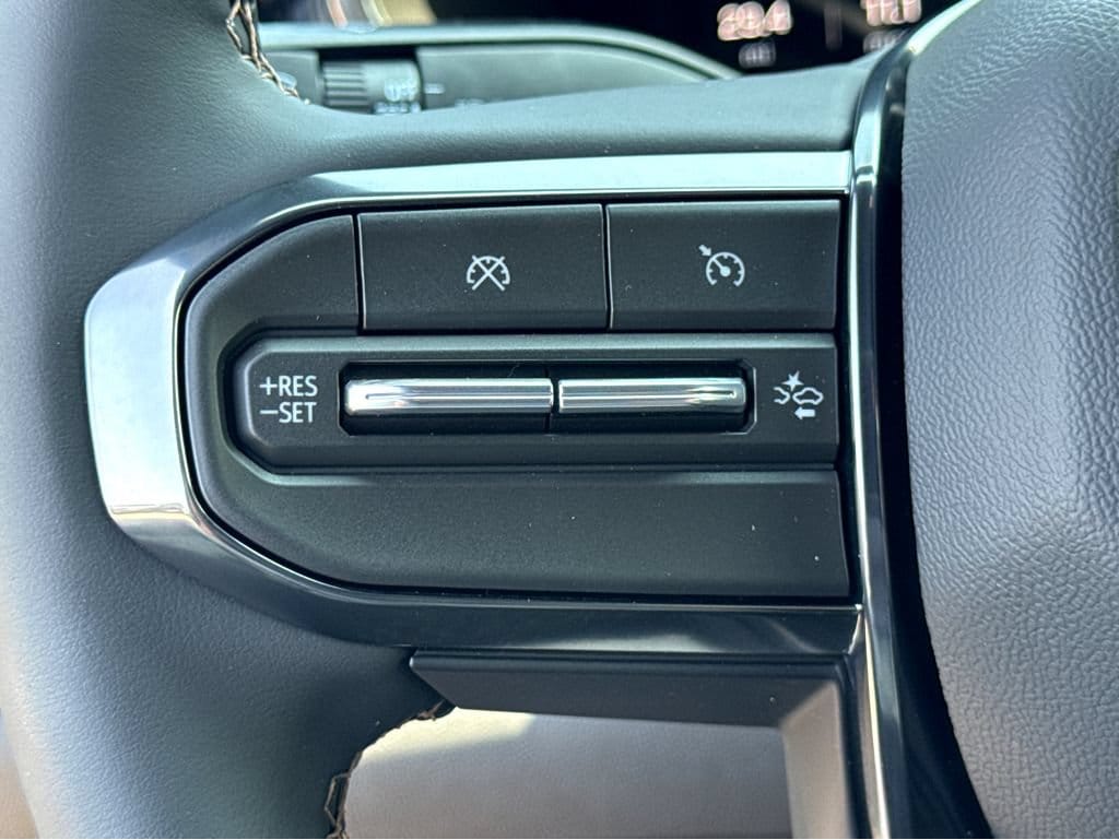 2026 GMC Canyon AT4 - Photo 16
