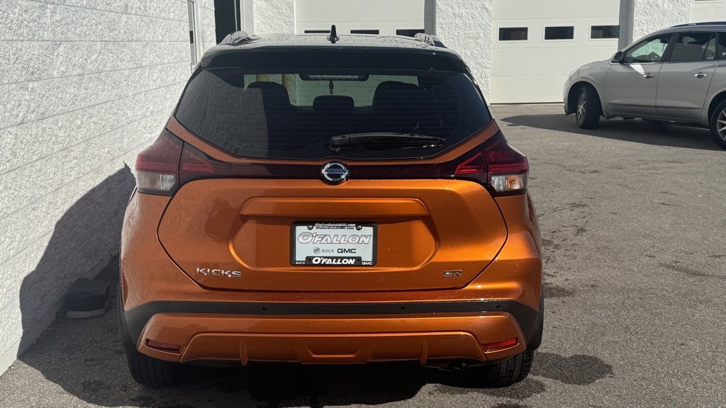 2021 Nissan Kicks SR photo 4