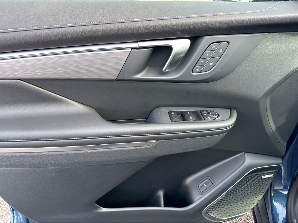 2026 Buick Enclave Preferred - Photo 10