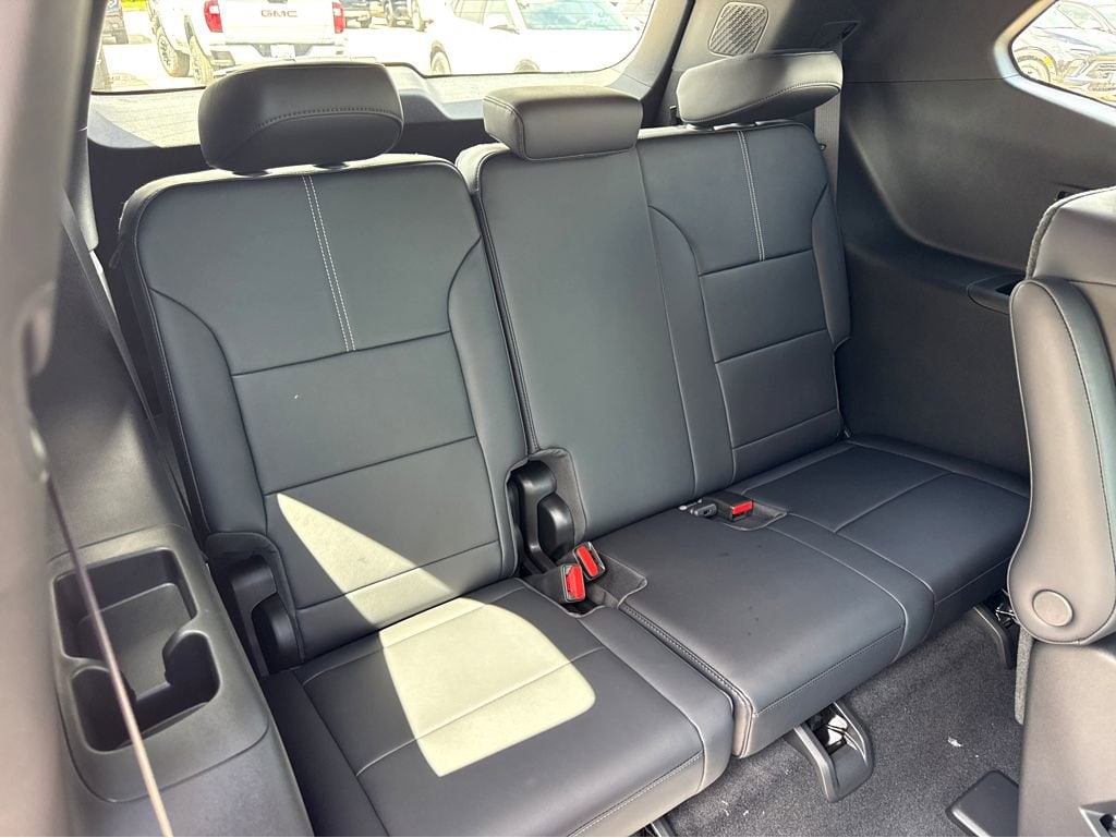 2026 GMC Acadia Elevation - Photo 7