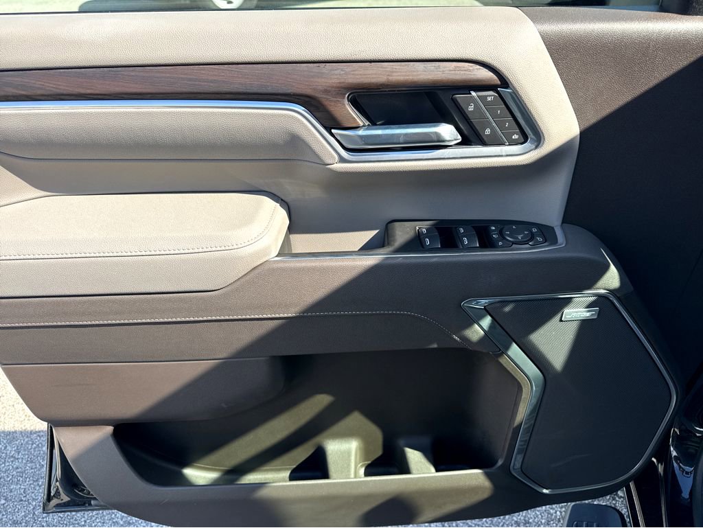 2026 GMC Sierra 2500HD SLT - Photo 9
